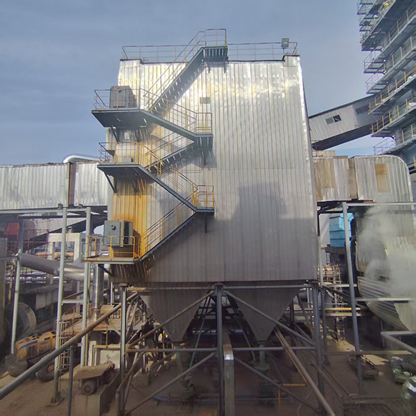 电袋吉林除尘器工程案例： 130T/h锅炉配套电袋吉林除尘器